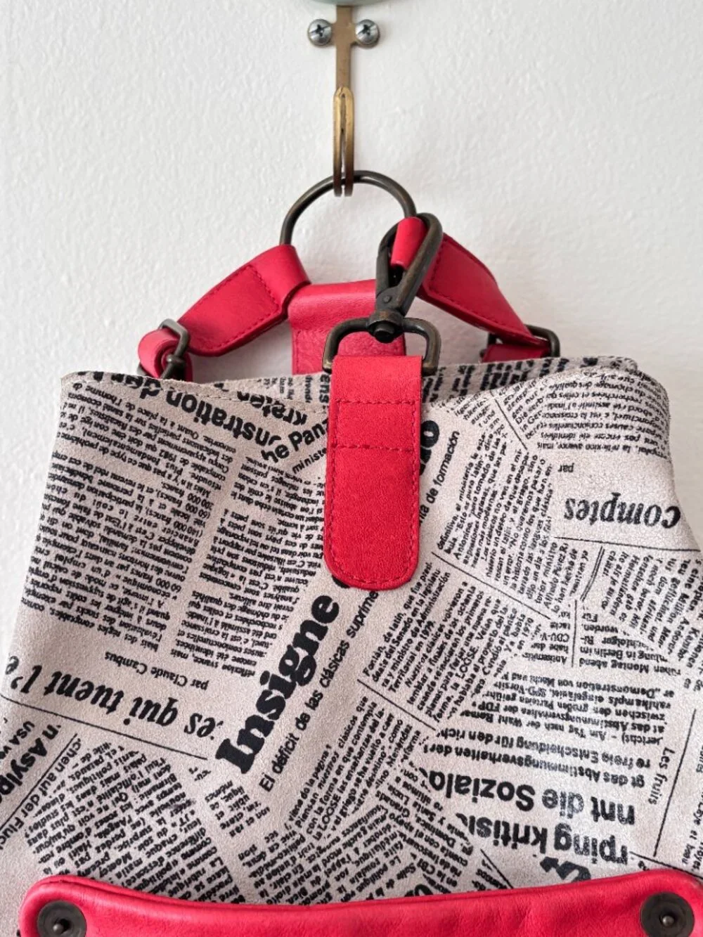 Maurizio Taiuti Newspaper Print Leather Backpack